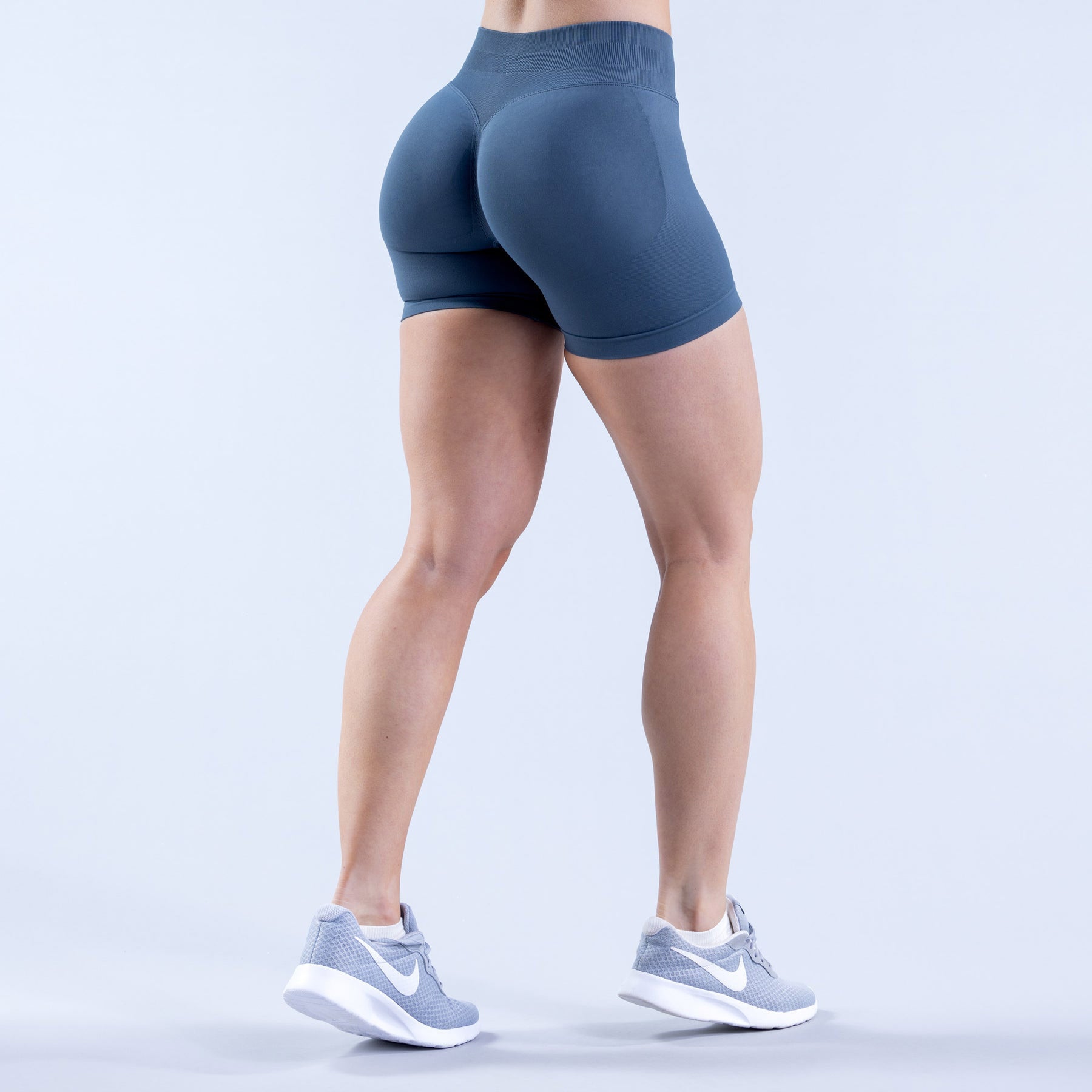 Aurae Short.01 Navy Blue