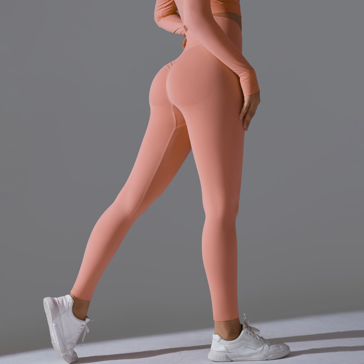 Aurae Legging.03 Pale Orange