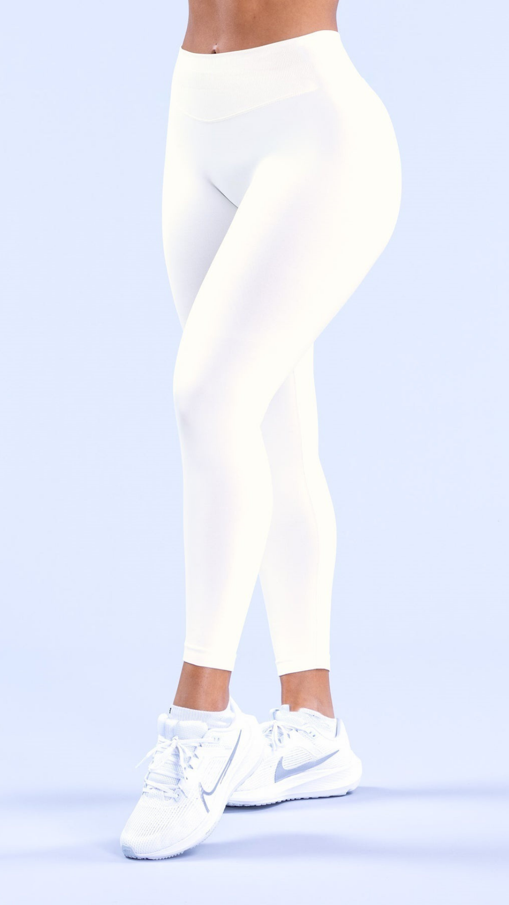 Aurae Legging.01 White