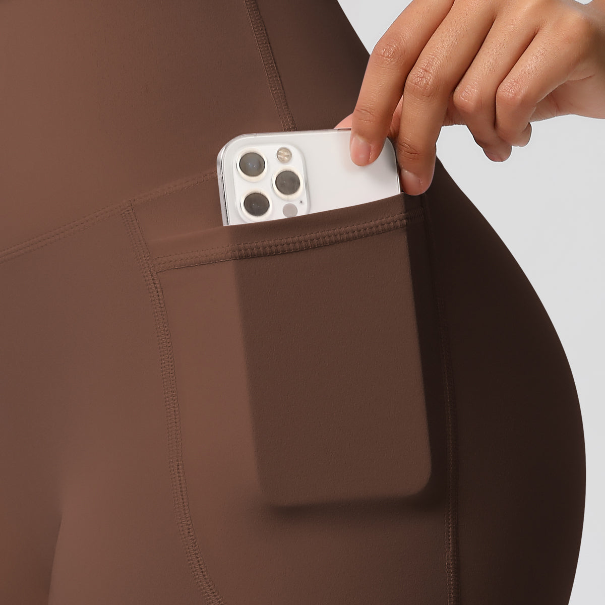 Aurae Short.02 Brown