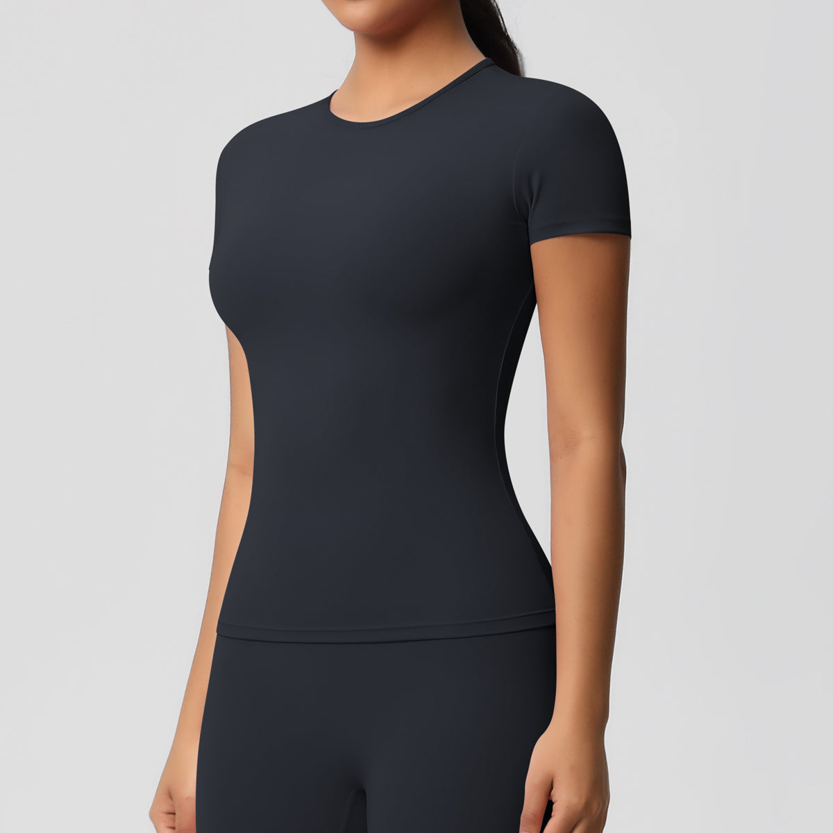 Aurae Top.02 Black