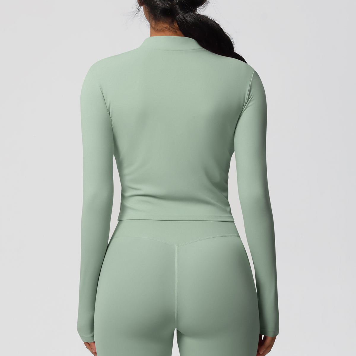 Aurae Jacket.01 Sage Green