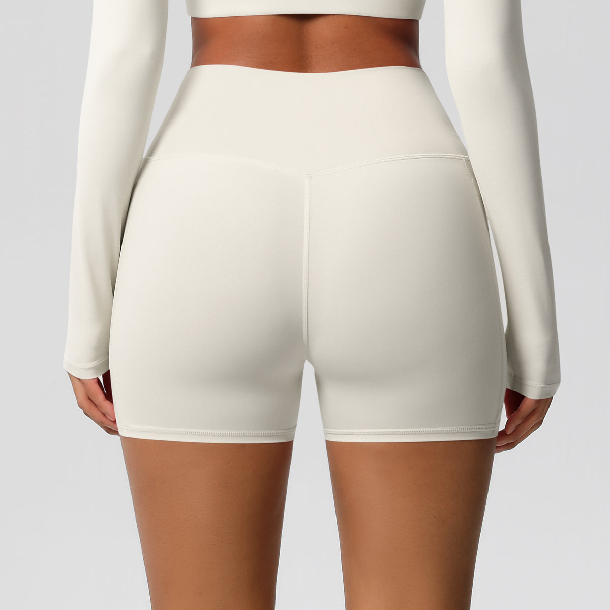 Aurae Short.02 Ivory