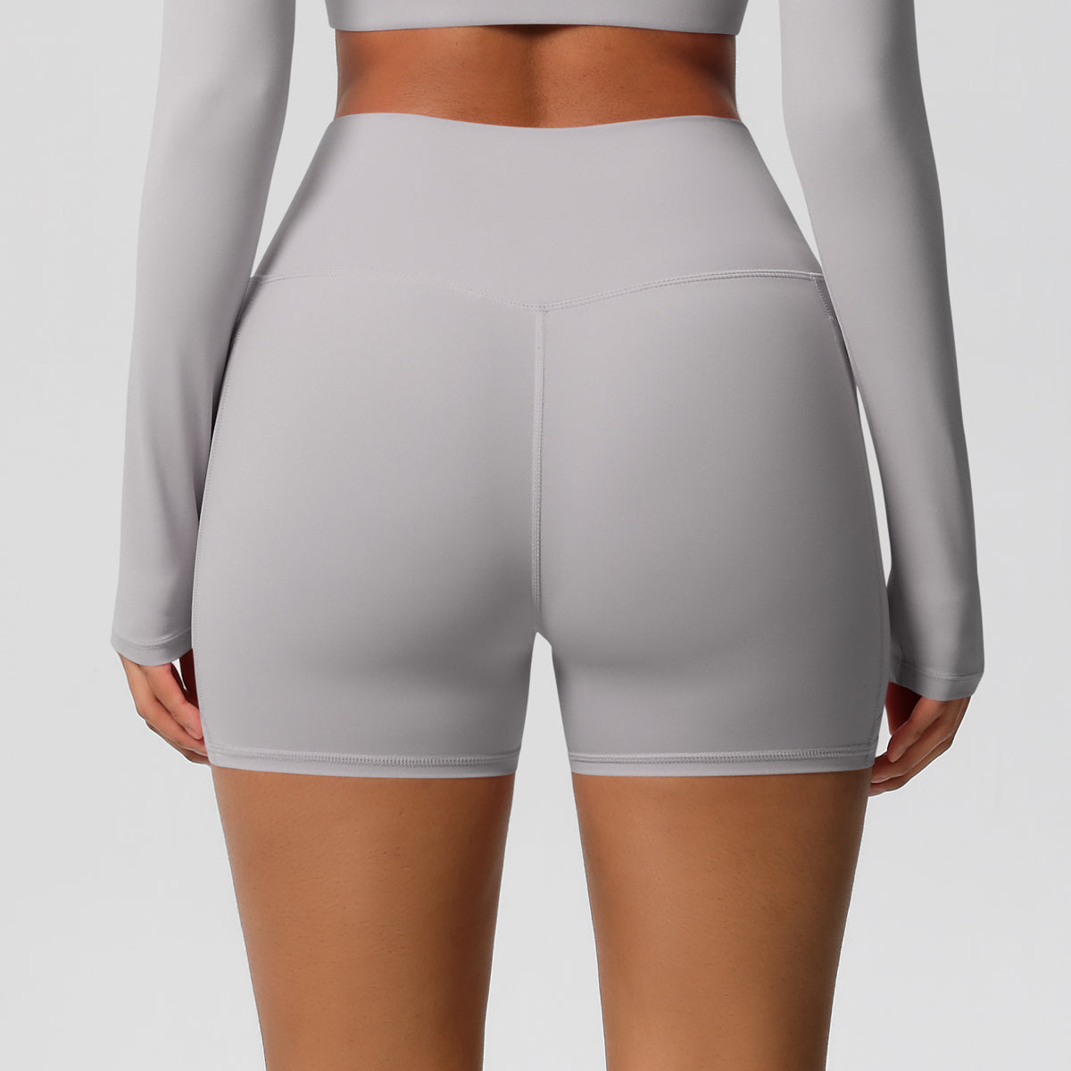 Aurae Short.02 Light Grey