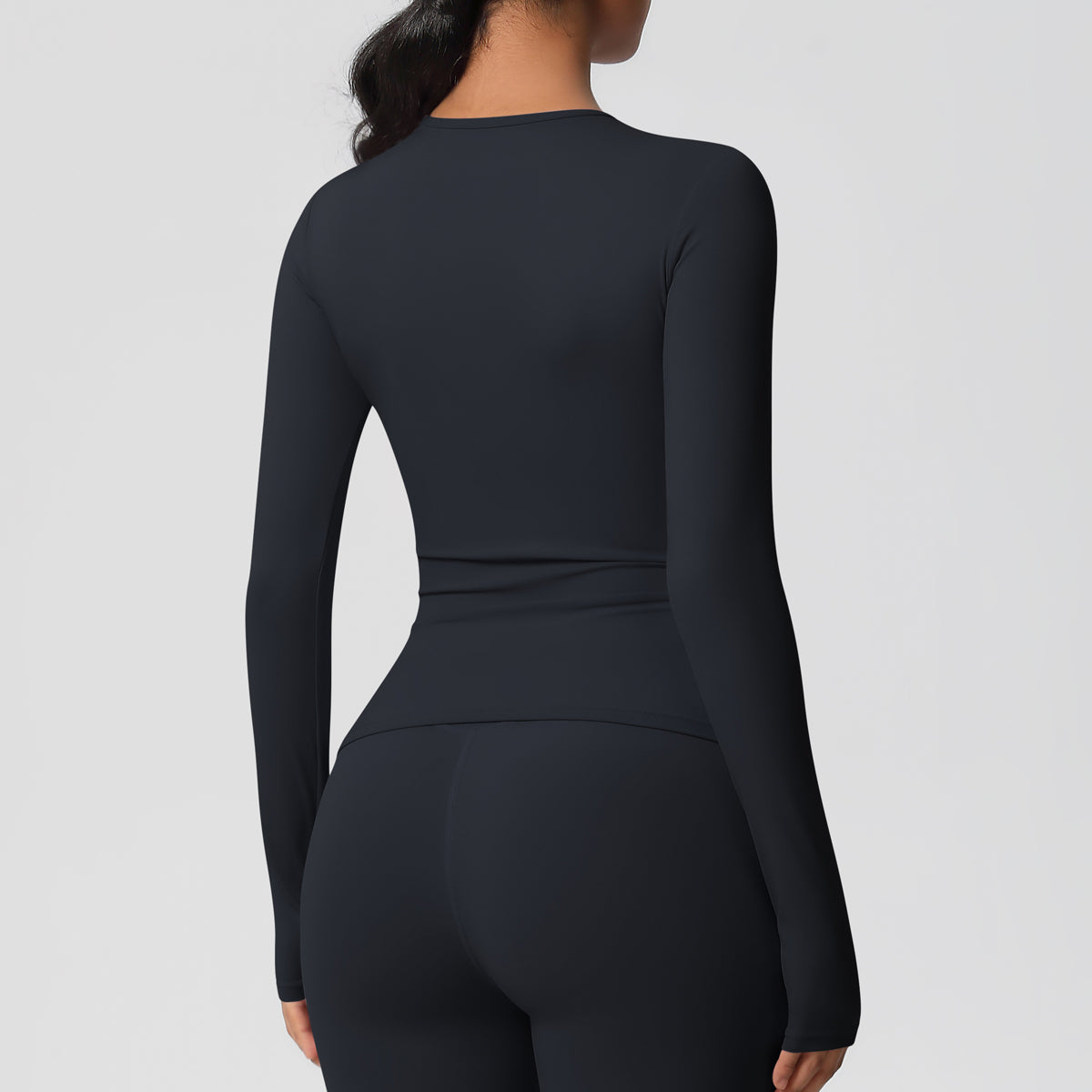 Aurae Top.03 Black