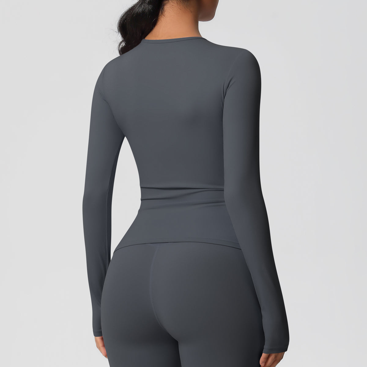 Aurae Top.03 Graphite Grey