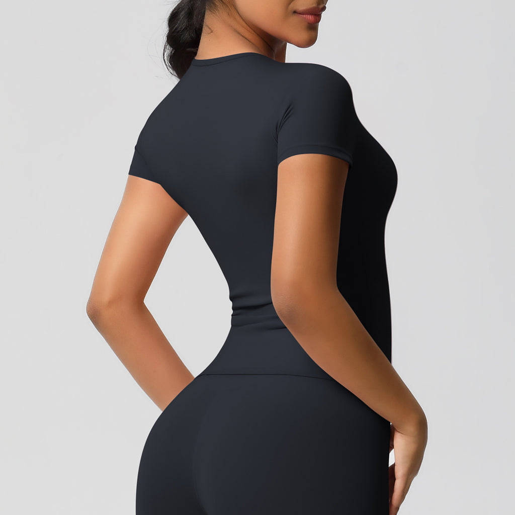 Aurae Top.02 Black