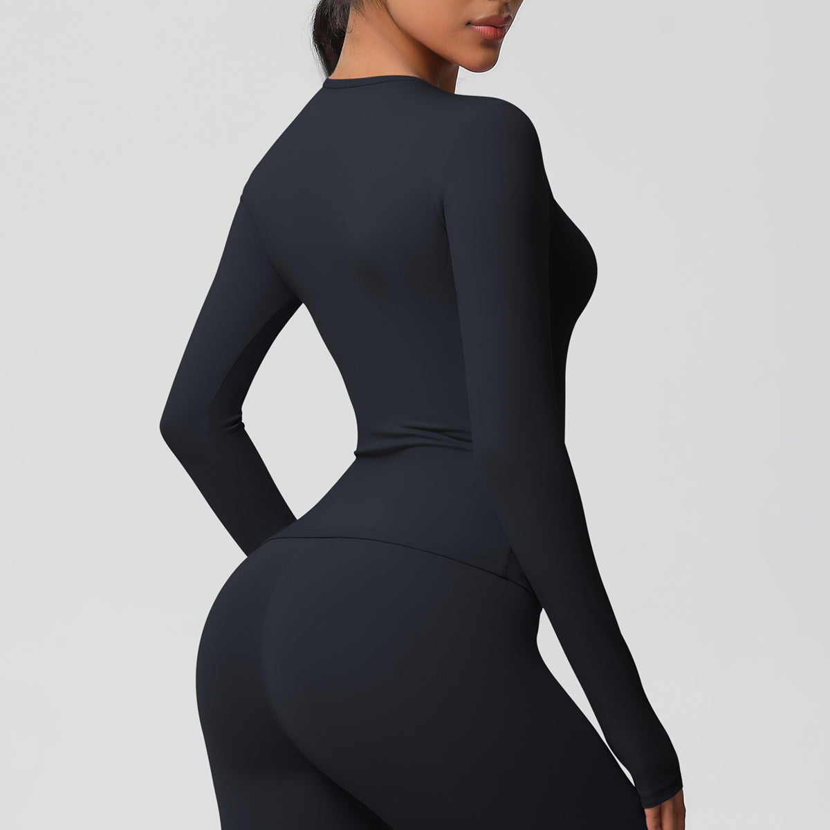 Aurae Top.03 Black
