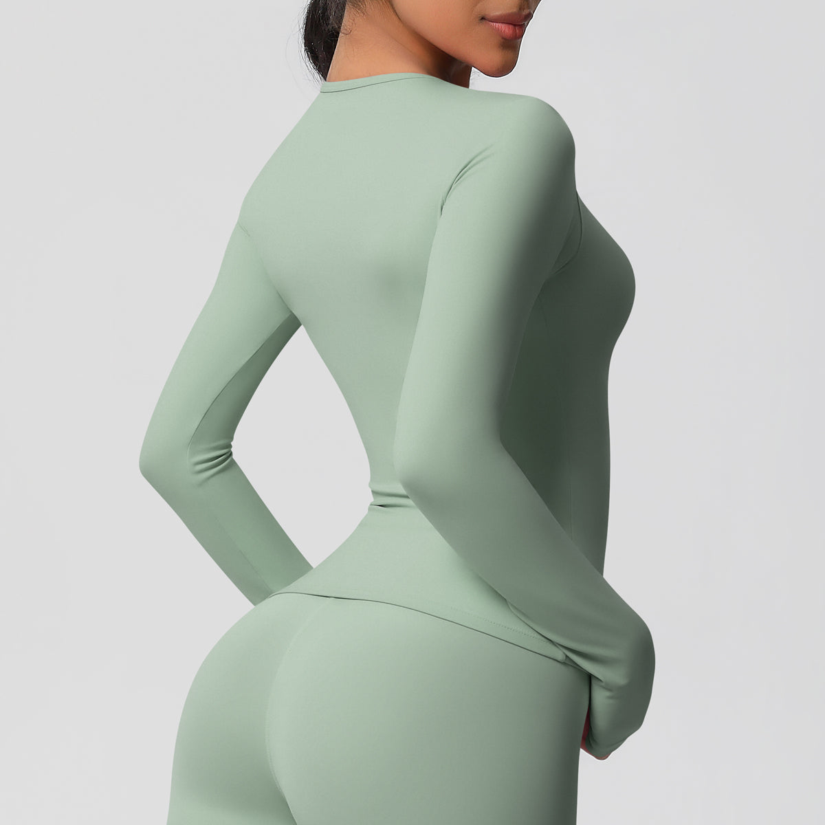 Aurae Top.03 Sage Green