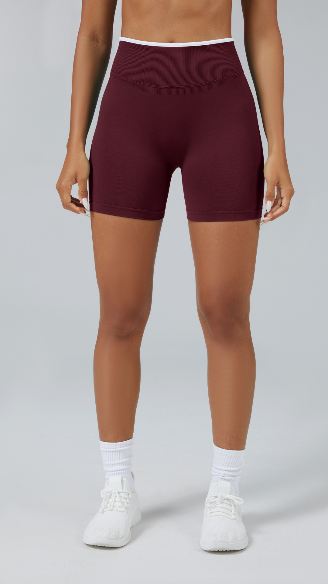 Aurae Short.02 Burgundy