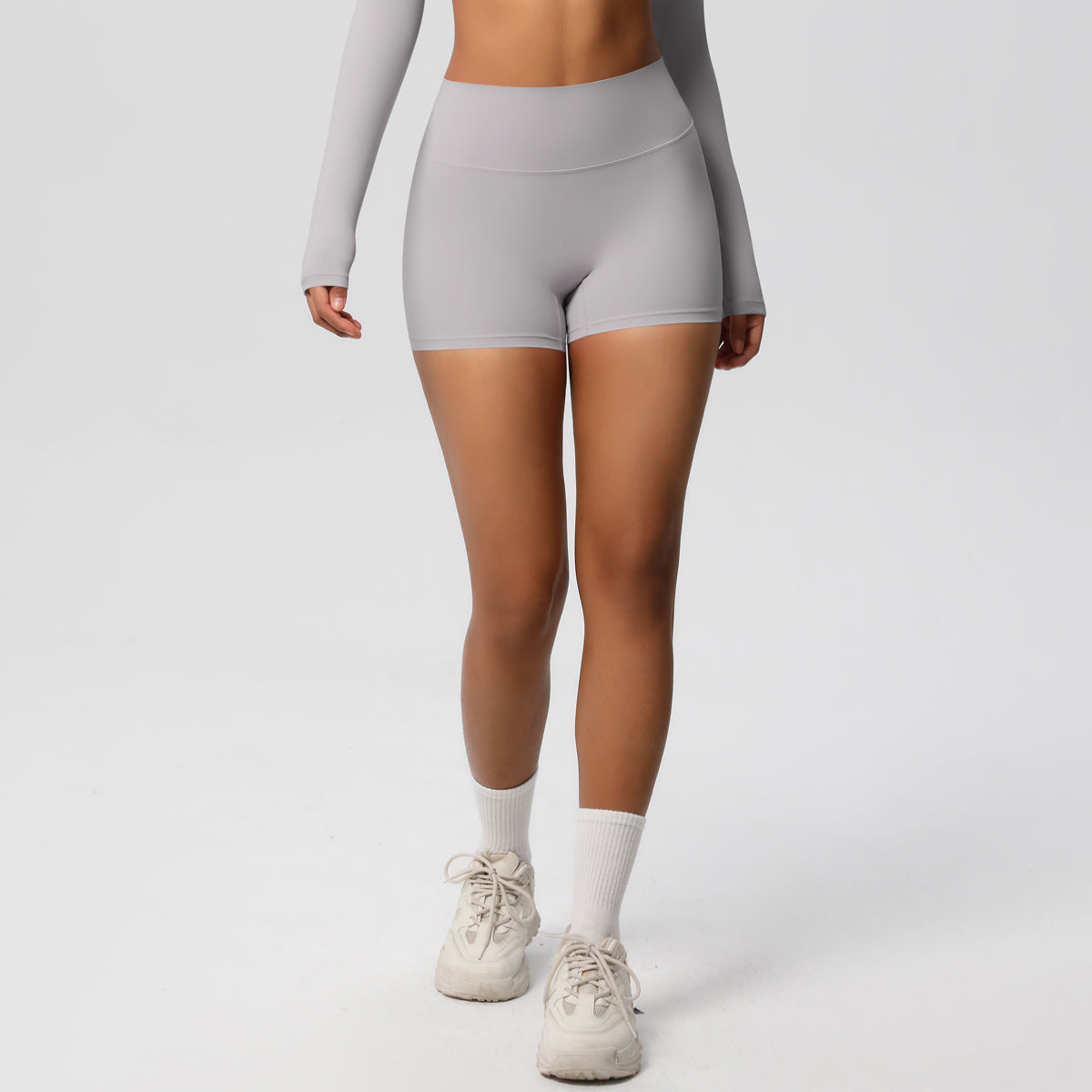 Aurae Short.03 Light Grey