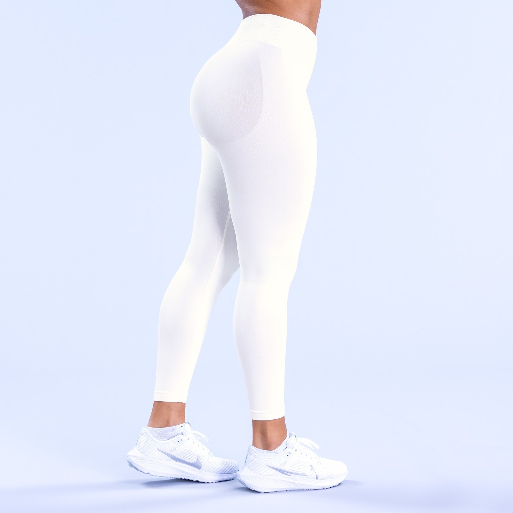 Aurae Legging.01 White