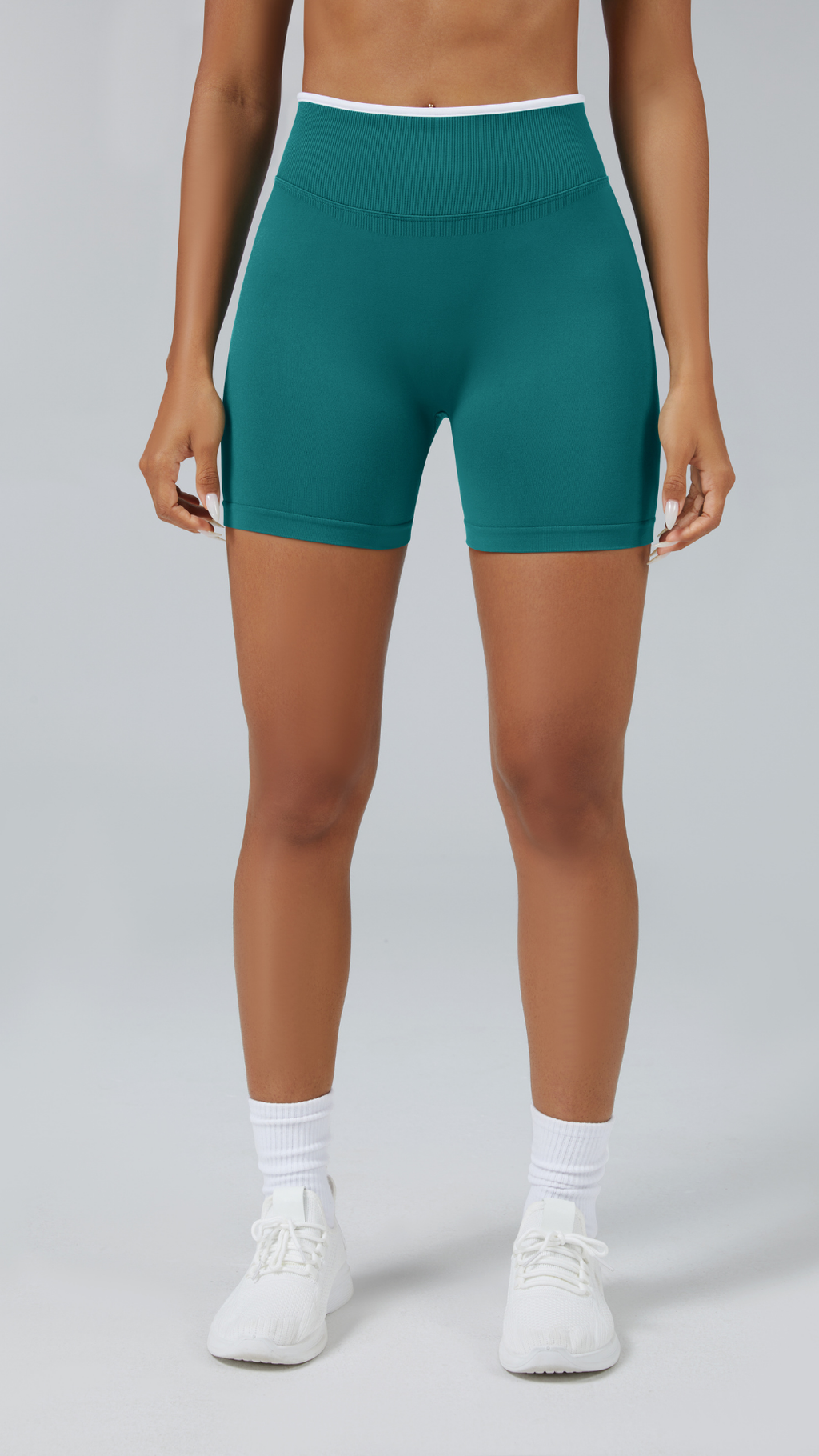 Aurae Short.02 Teal