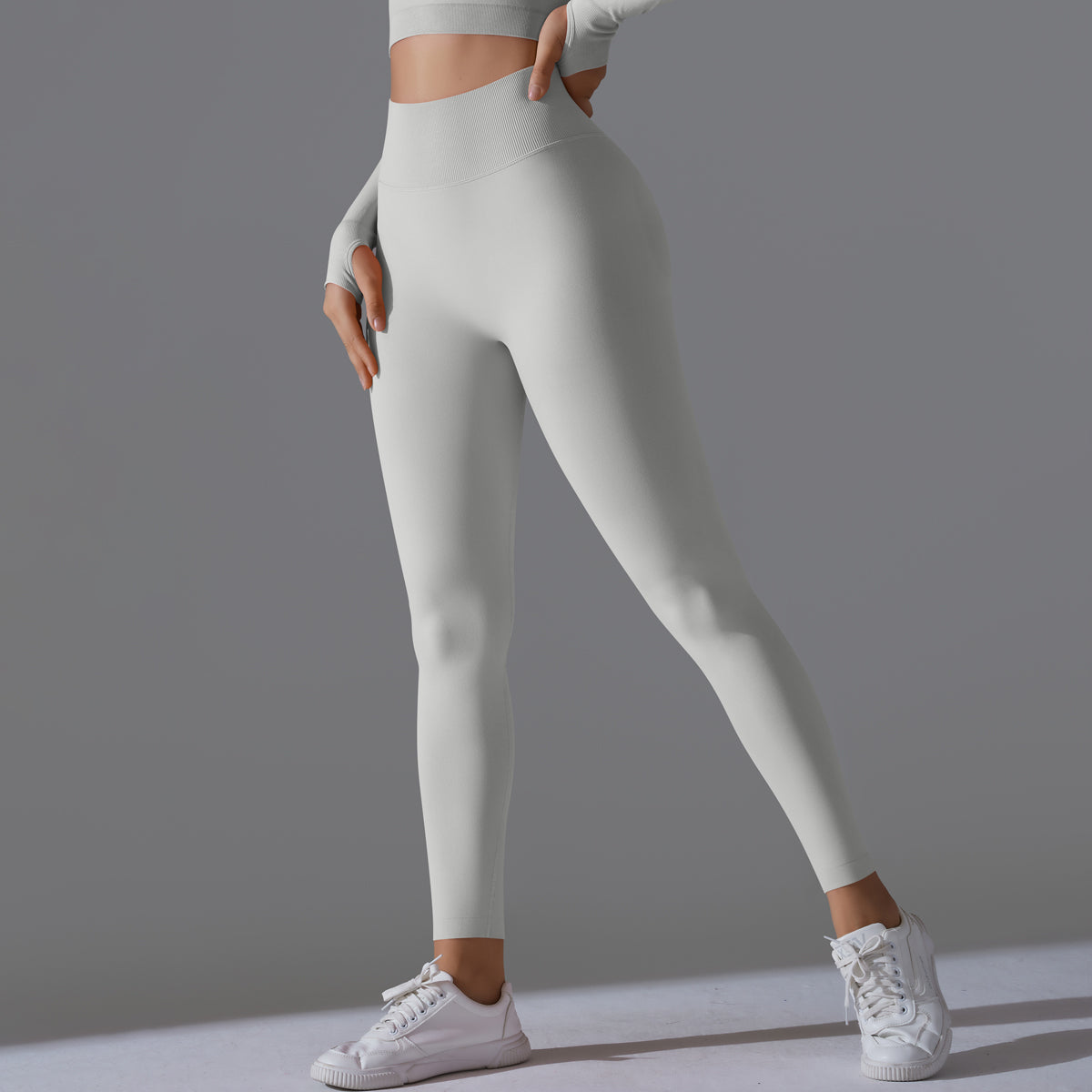 Aurae Legging.03 Silver Grey