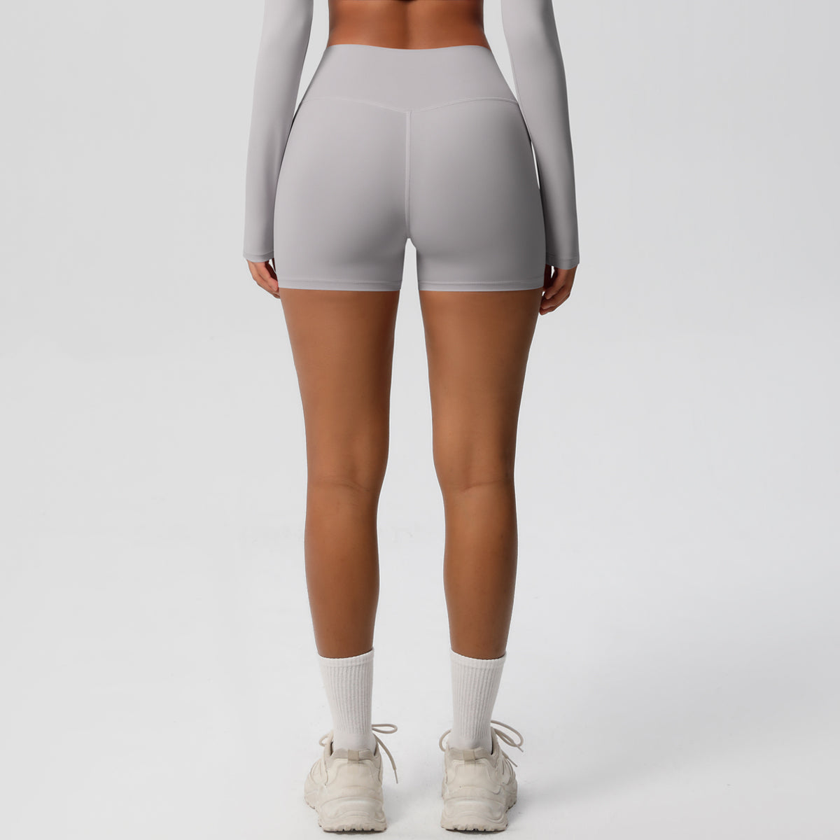 Aurae Short.03 Light Grey