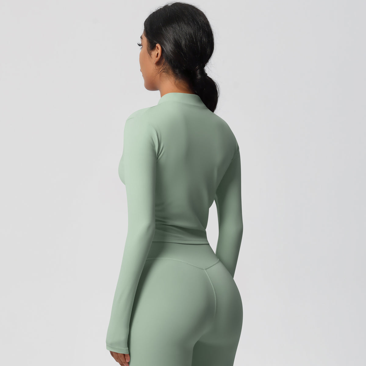 Aurae Jacket.01 Sage Green