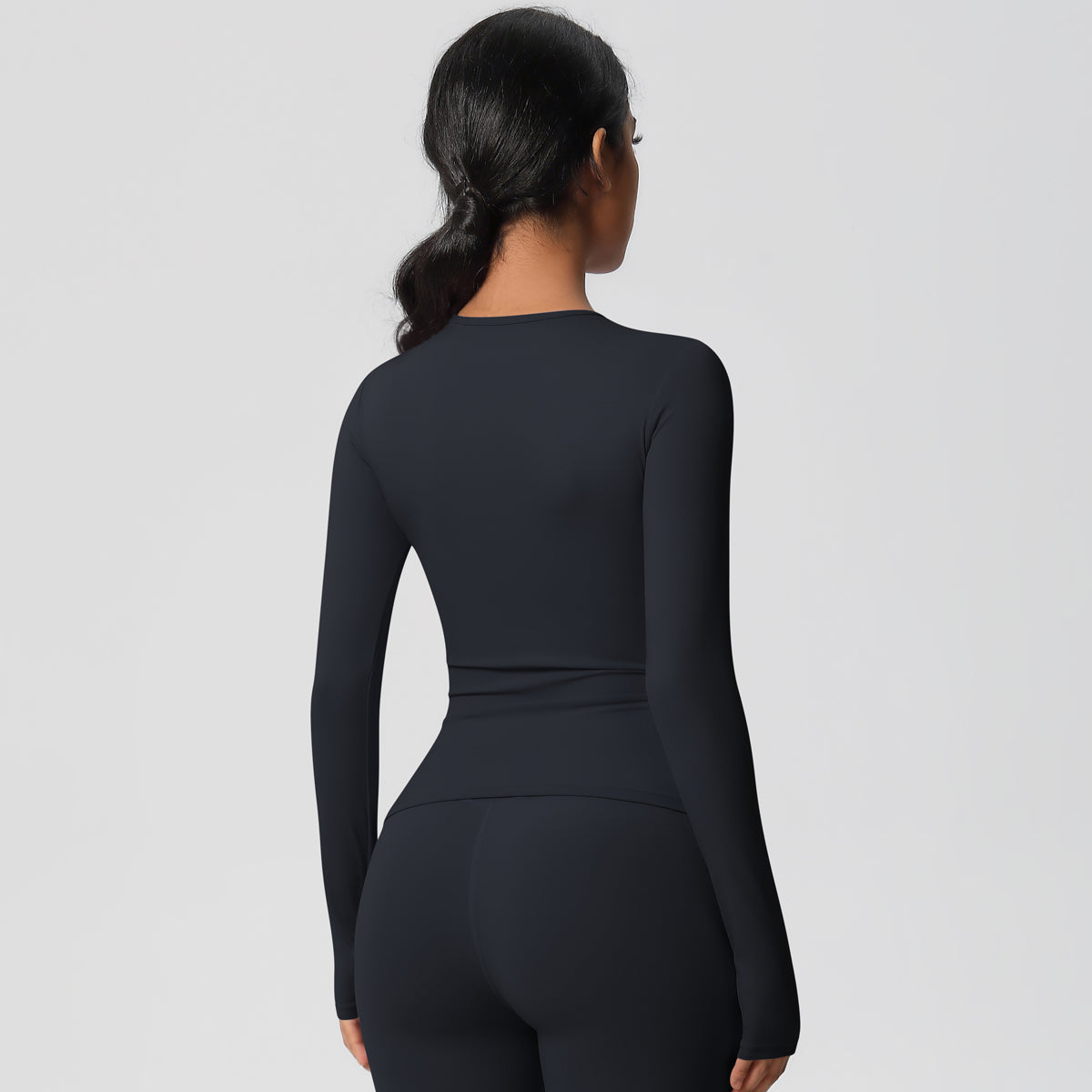 Aurae Top.03 Black