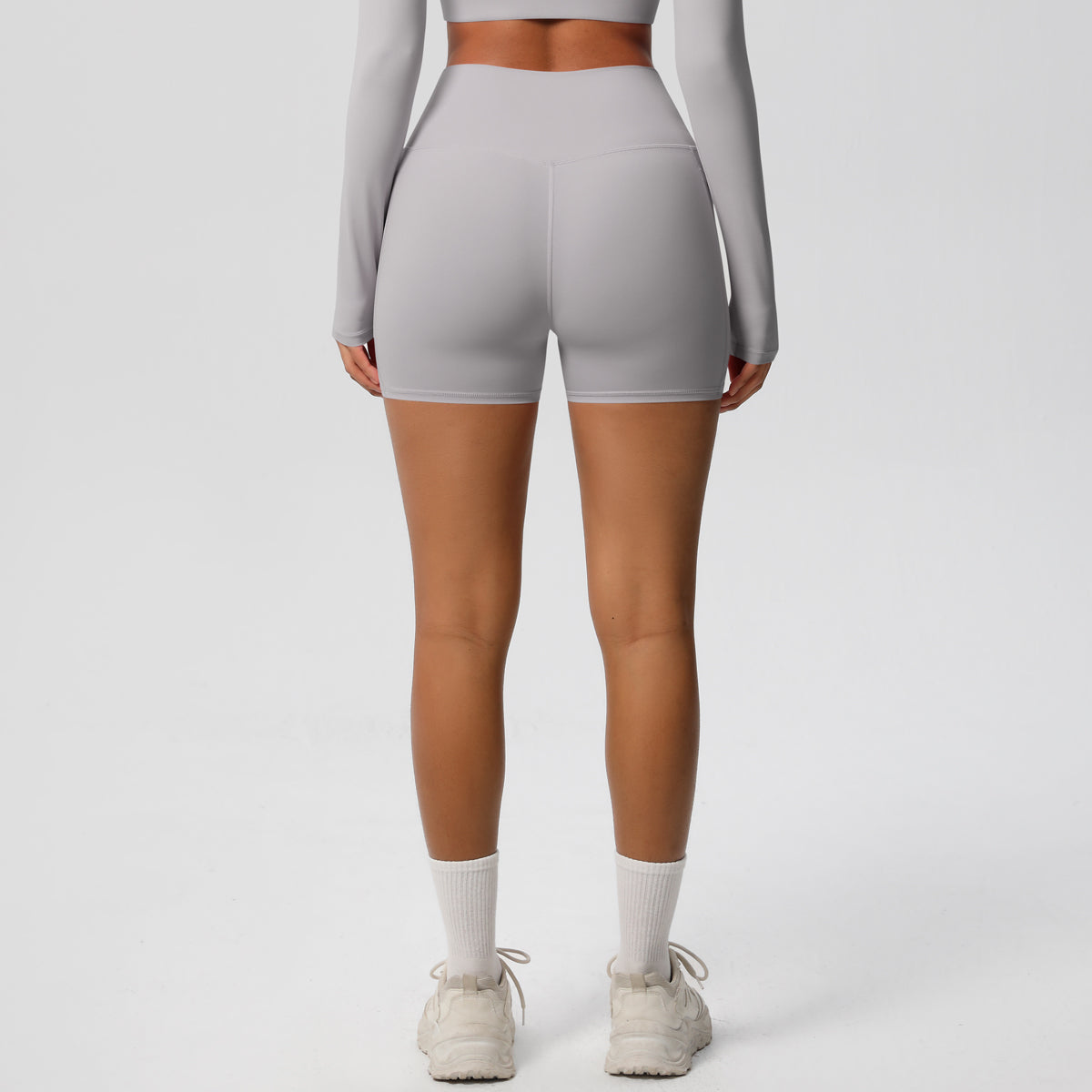Aurae Short.02 Light Grey