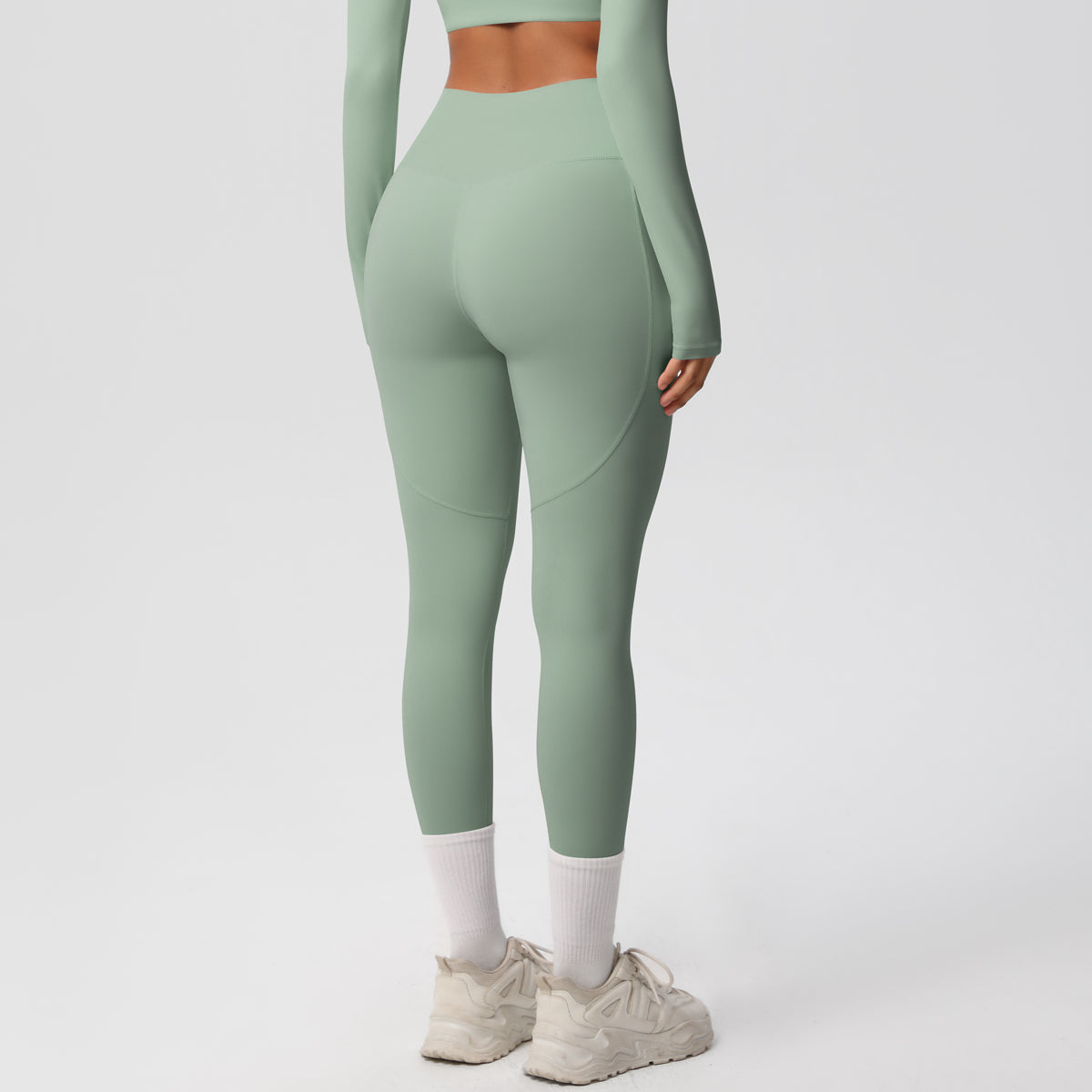 Aurae Legging.02 Sage Green